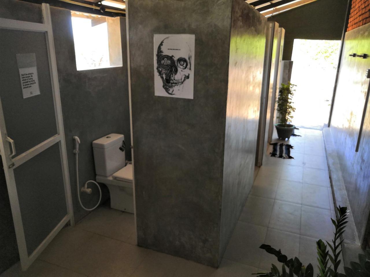 Auberge de jeunesse Yala Yin Yang à Palatupana Extérieur photo